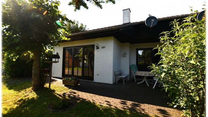 Gepflegtes Ferienhaus mit Privatsphäre und Naturgenuss!