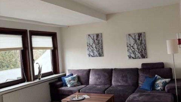 Großzügiges Wohnhaus im Sauerland mit 6 Einheiten & herrlicher Aussicht – flexibel nutzbar!