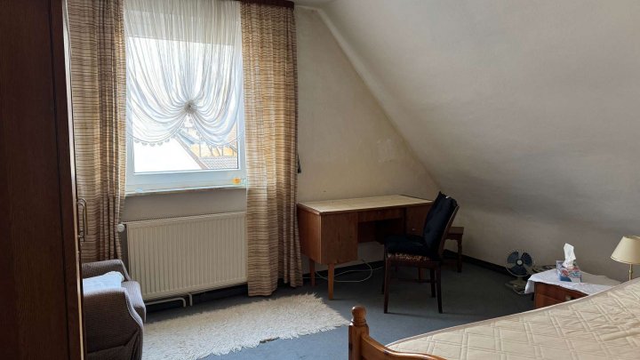 Jetzt mit angepasstem Angebotspreis:  Schön gelegenes Einfamilienhaus nahe Bad Wildungen!