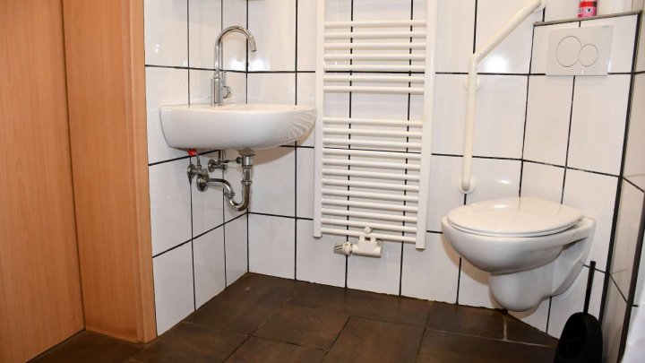 Ehemalige Hofstelle mit Holzrechten – Leben und Raum für Ideen!