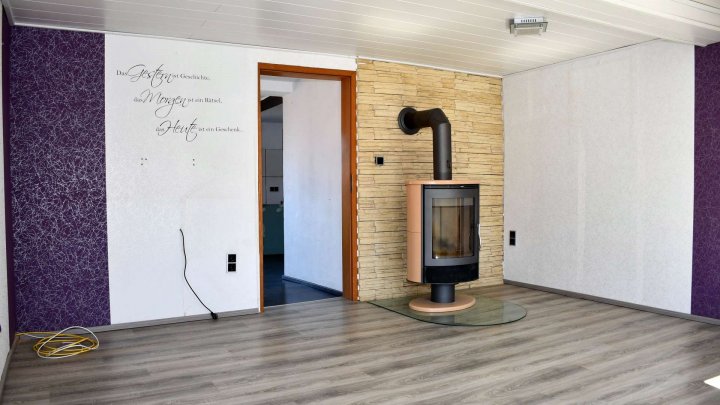 Ehemalige Hofstelle mit Holzrechten – Leben und Raum für Ideen!