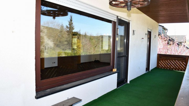 Neuer Angebotspreis! Freistehendes Einfamilienhaus in naturnaher Lage!