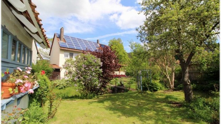 RESERVIERT! Charmantes Fachwerkhaus mit moderner Technik und Garten!