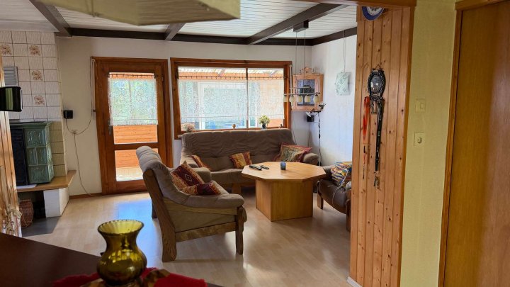 Neue Kaufchance: Ferienhaus mit großem Grundstück nahe dem Edersee!