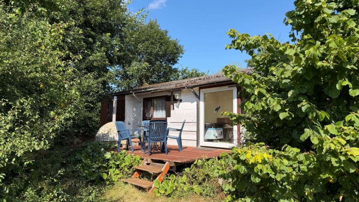 Neue Kaufchance: Ferienhaus mit großem Grundstück nahe dem Edersee!