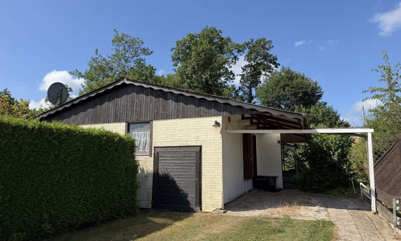 Neue Kaufchance: Ferienhaus mit großem Grundstück nahe dem Edersee!