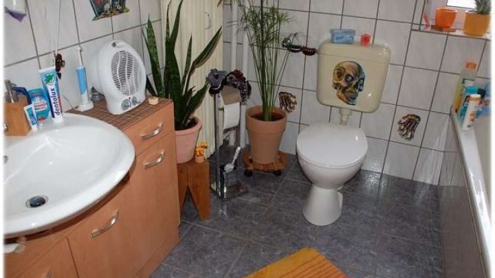 Großzügige Eigentumswohnung mit Garten und hoher Privatsphäre nahe Korbach!
