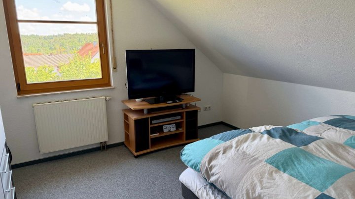 RESERVIERT! Wohnen nahe dem Edersee: Gepflegtes FingerHaus mit PV-Anlage, Speicher und Wallbox!