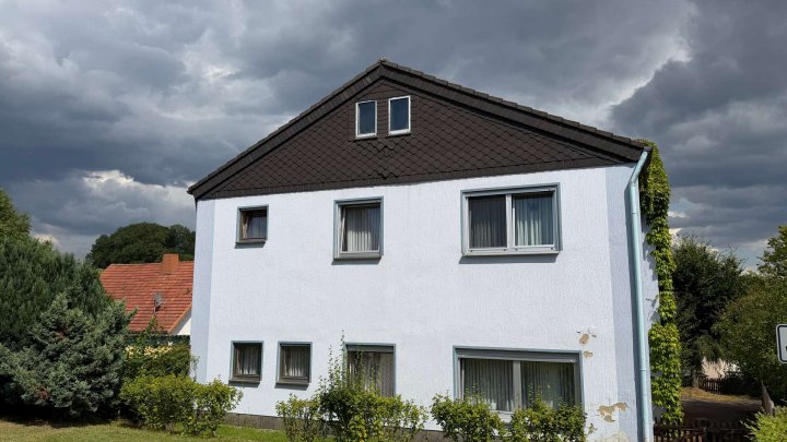 Ehemalige Dorfschule mit Geschichte und vielfältigen Nutzungsmöglichkeiten!
