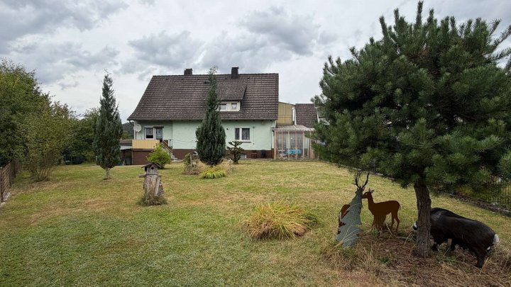 Platz für die Familie oder zwei Generationen unter einem Dach!