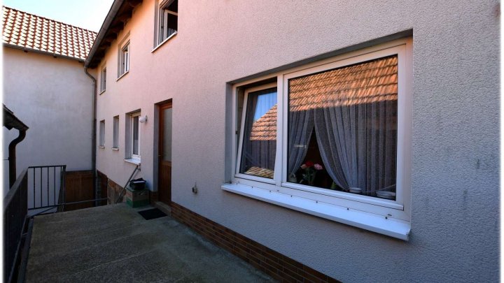 Ehemalige Hofstelle mit Wohnhaus, Nebengebäuden und Ausbaupotenzial!