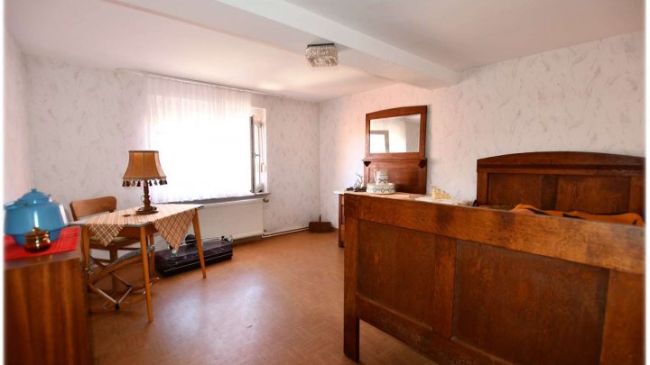 Ehemalige Hofstelle mit Wohnhaus, Nebengebäuden und Ausbaupotenzial!