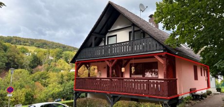 Zum Verkauf stehende Wohnung (rot markiert)