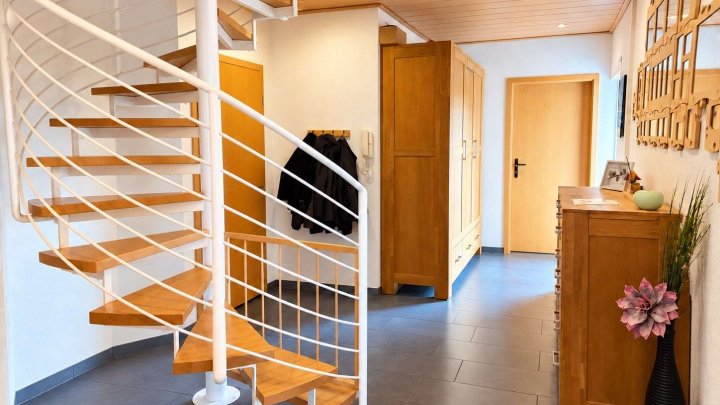 Attraktive Maisonettewohnung in ruhiger, familienfreundlicher und schulnaher Lage!