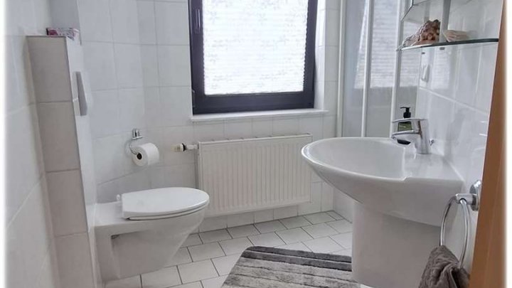 Attraktive Maisonettewohnung in ruhiger, familienfreundlicher und schulnaher Lage!