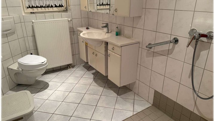 Großzügiger Winkelbungalow mit Panoramaterrasse auf außergewöhnlichem 3.793 m² Grundstück!