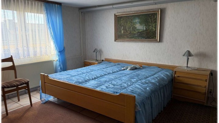 Großzügiger Winkelbungalow mit Panoramaterrasse auf außergewöhnlichem 3.793 m² Grundstück!